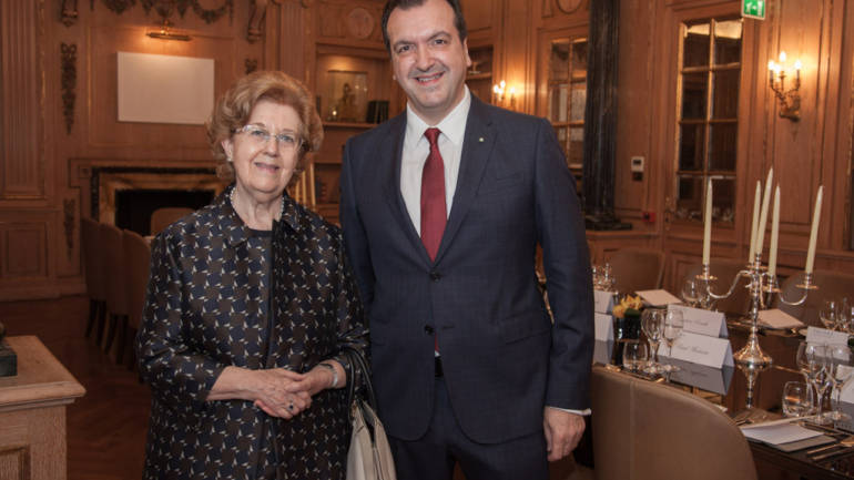 Cenacolo con Anna Maria Tarantola Presidente sezione italiana e presso la Santa Sede della Société des Membres de la Légion d’Honnueur